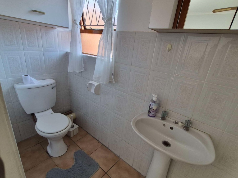 3 Bedroom Property for Sale in Kabega Park Eastern Cape